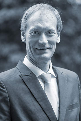 Dr. Markus Roggensack